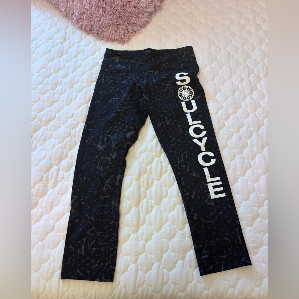 Lululemon Soulcycle mid rise align pants. Size 4.  Worn once